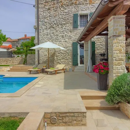 Вилла Stone Parentium With Private Pool In Porec Dracevac