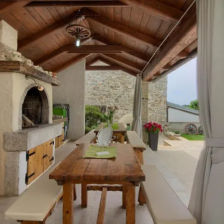 Stone Parentium With Private Pool In Porec *